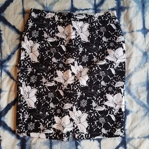 J CREW Floral Pencil Skirt - Size 4